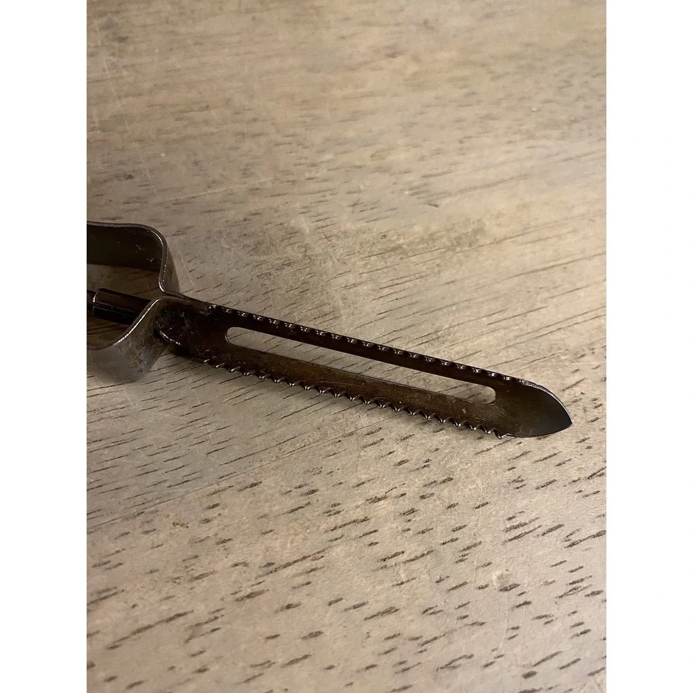 Vtg EKCO Floating Blade Peeler Serrated Vegetable Potato Stainless Steel USA